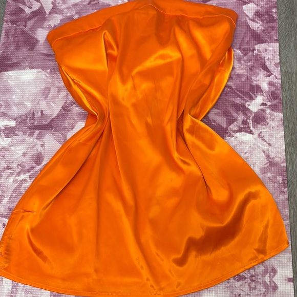 zara orange strapless dress ZARA SS24 : S, M, L STRAPPY PRINTED DRAPED TULLE MIDI DRESS ORANGE 3081/024 NWT